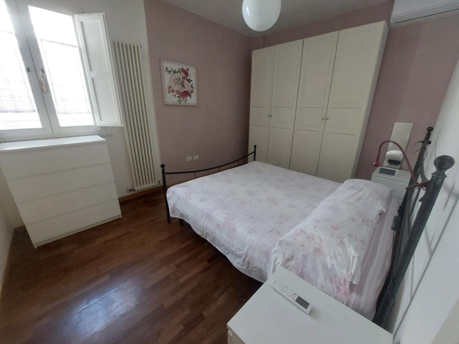 Appartamento Bilocale centro storico Pesaro Esterno foto